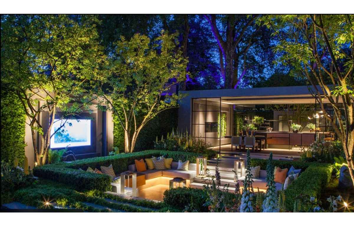 Hành trình mang ánh sáng đẹp đến nhà người Nghệ An