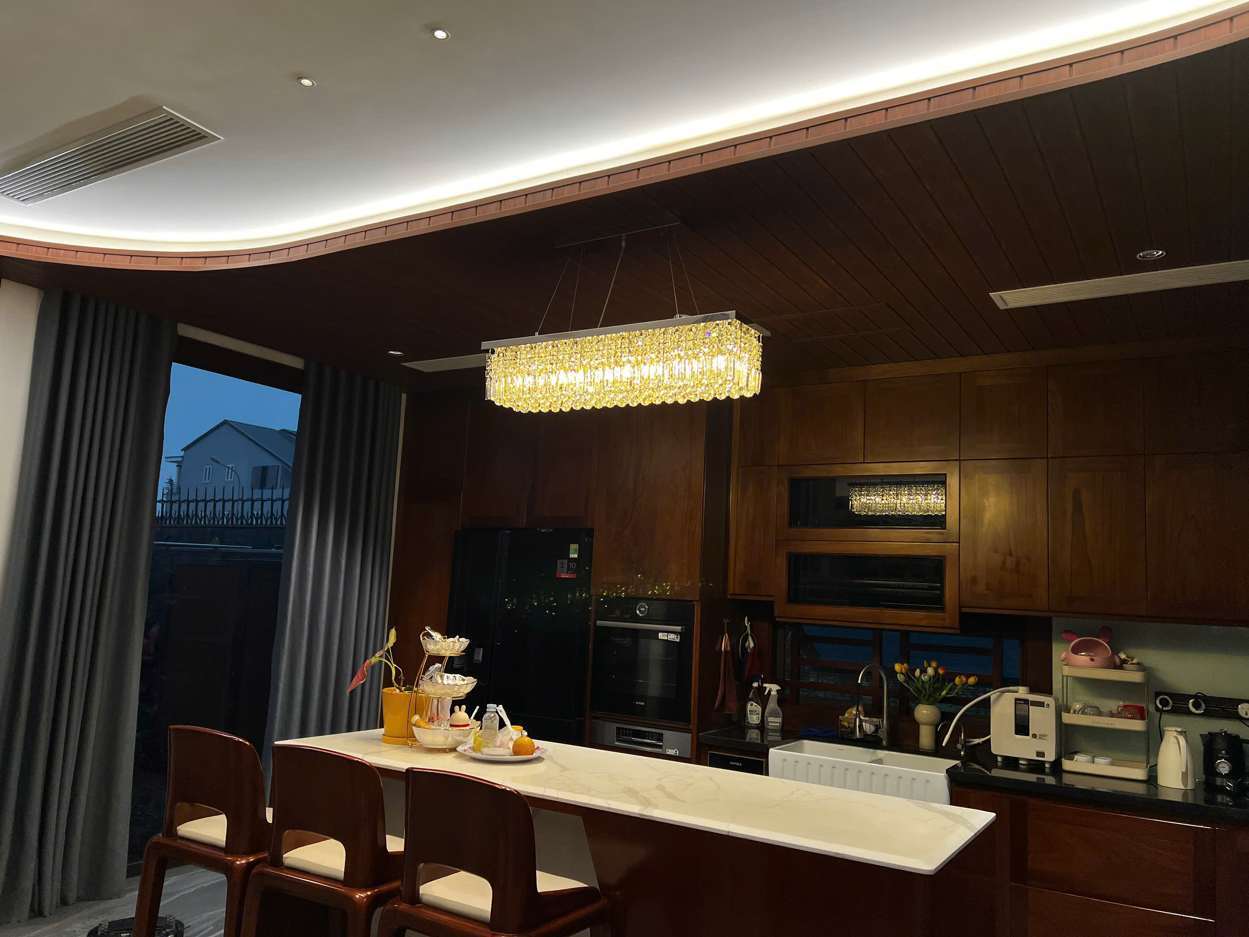 Vì sao ánh sáng nền quyết định nhà có “dễ ở” hay không?